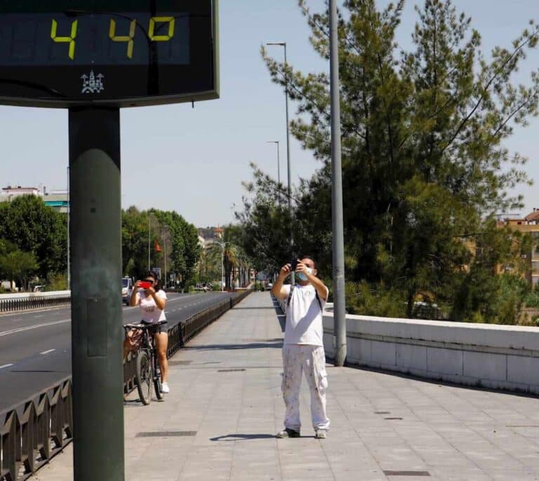 Llega la ola de calor a la Península: las temperaturas siguen subiendo