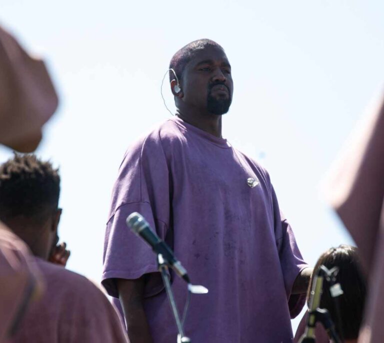 Kanye West promete dar un millón de dólares a quien tenga un bebé si llega a la Casa Blanca