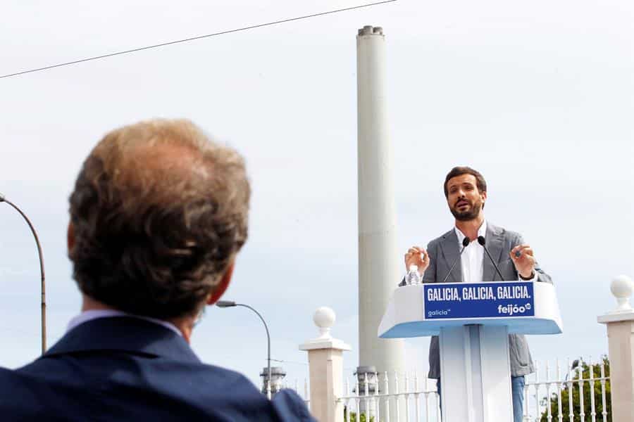 Casado dice ahora que el modelo para "llegar a Moncloa" es el de Feijóo