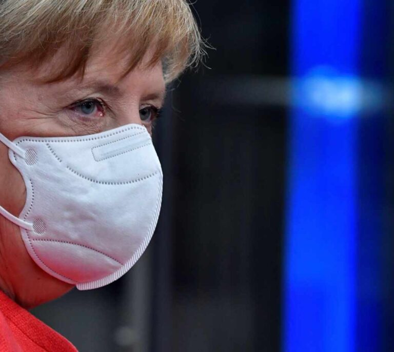 Merkel duda de que los líderes puedan cerrar hoy el plan porque todavía hay "muchas posiciones"