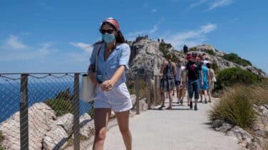 La crisis se ceba con Baleares: su paro aumenta tres veces más que en el resto de la costa