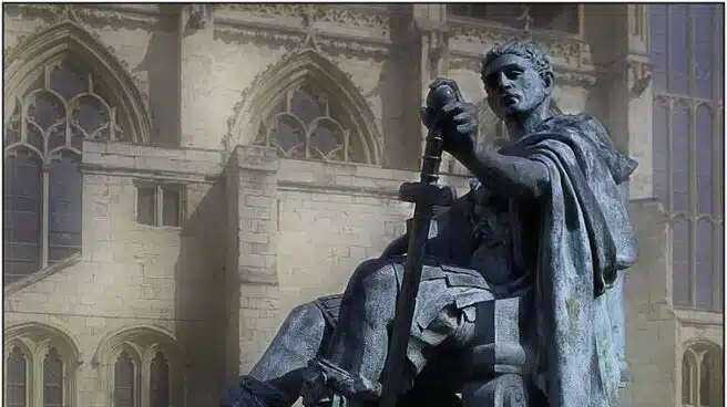 Piden retirar de York la estatua del emperador Constantino por "esclavista"