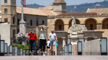 El calor, hasta 41 grados, mantiene en alerta naranja a 5 comunidades