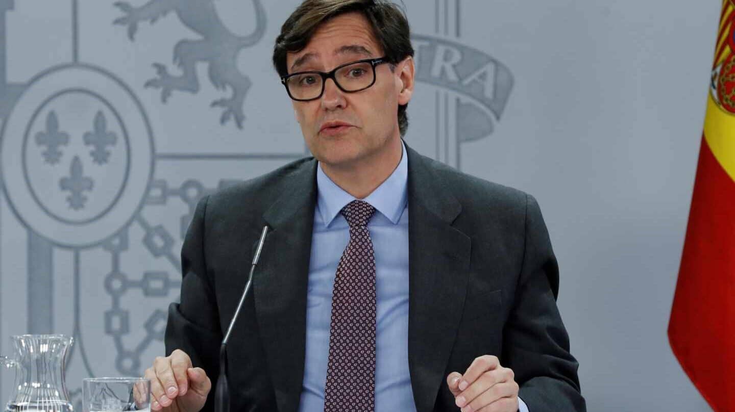 El ministro de Sanidad, Salvador Illa, durante la rueda de prensa tras el Consejo de Ministros celebrado en Moncloa este martes.