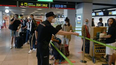 Los aeropuertos inician la reactivación con la cuarta parte de los vuelos habituales