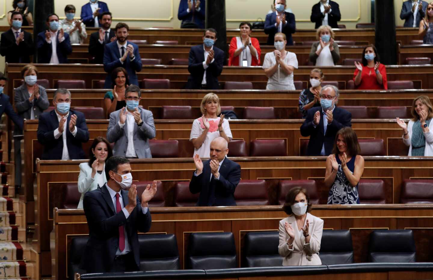 Sánchez se da un baño de realidad: triunfo en Bruselas, derrota en Madrid