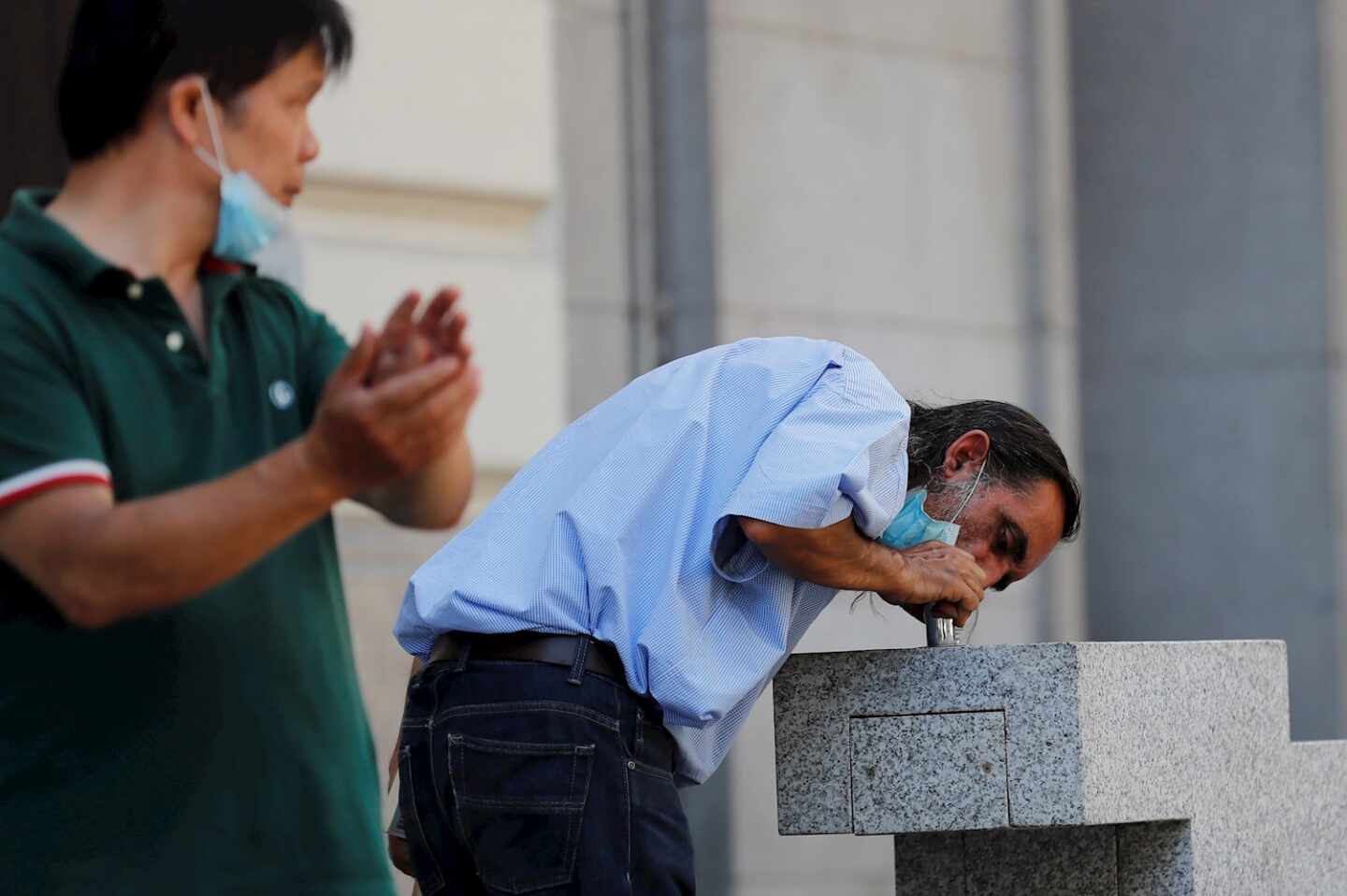 Las tormentas y las altas temperaturas de hasta 39ºC ponen hoy en aviso por riesgo a diez provincias