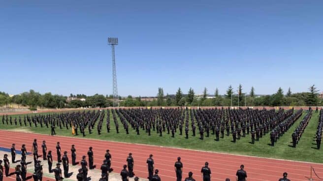 Integrantes de la última promoción de Policía, en la Escuela Nacional de Ávila.