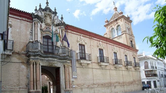Fachada del Palacio de Benamejí de Écija (Sevilla).