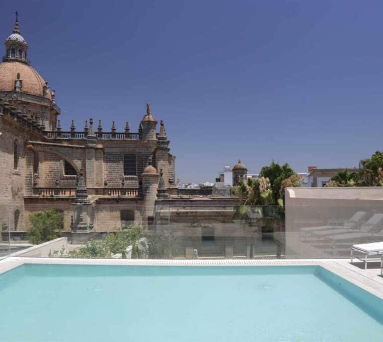 González Byass abre el hotel Bodega Tío Pepe, el primer Sherry hotel del mundo