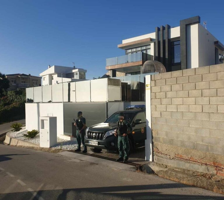 Operación contra el 'narco' andaluz: 600 guardias civiles hacen registros en Cádiz, Huelva y Málaga