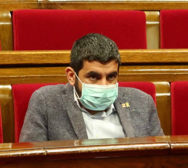 Cataluña quiere gestionar el ingreso mínimo vital que paga el Gobierno de Sánchez