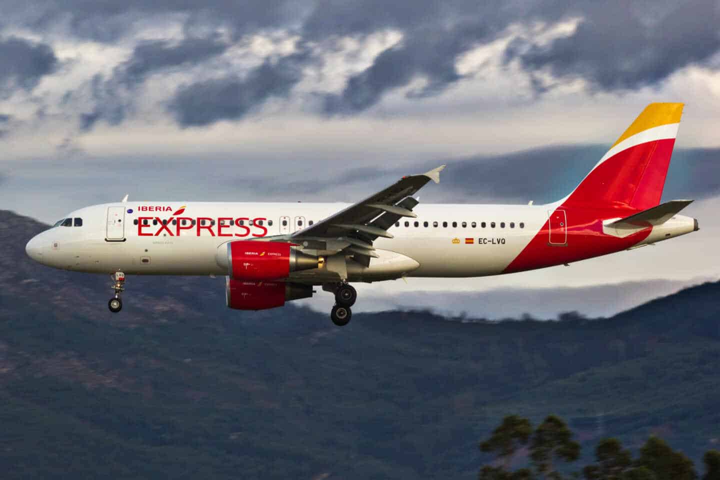 En cuarentena sólo 12 pasajeros de un vuelo Madrid-Vigo que llevaba un contagiado