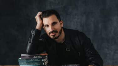DeAplaneta y Globomedia adaptarán a la Televisión 'El día que se perdió la cordura', de Javier Castillo