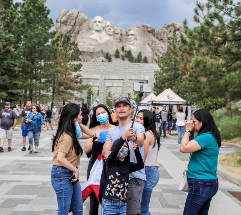 Un 4 de julio en alerta por el riesgo de contagios en las fiestas en EEUU