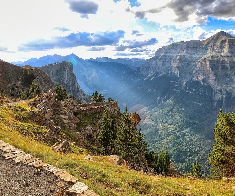 Viajar en tiempos de Covid-19: alternativas para huir de la masificación