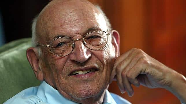 Fallece Rodríguez Adrados, filólogo clásico y académico de la RAE