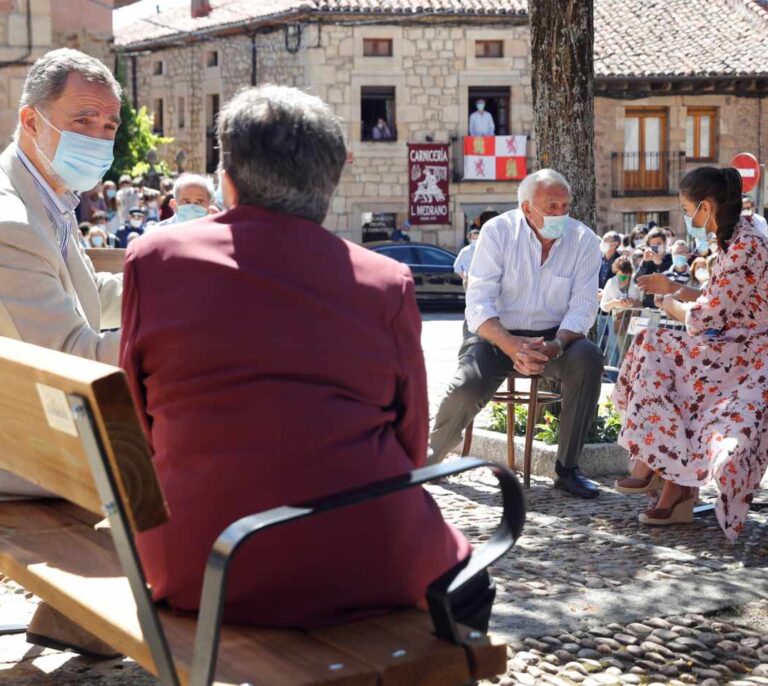 Los reyes van finalmente a Tarragona, pero no a Barcelona tras los avisos de Torra
