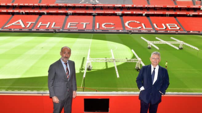 El presidente de Petronor, Emiliano López Atxurra, y el presidente del Athletic de Bilbao, Aitor Elizegi. El presidente de Petronor, Emiliano López Atxurra, y el presidente del Athletic de Bilbao, Aitor Elizegi.
