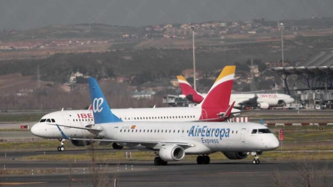 Aviones de Iberia y Air Europa