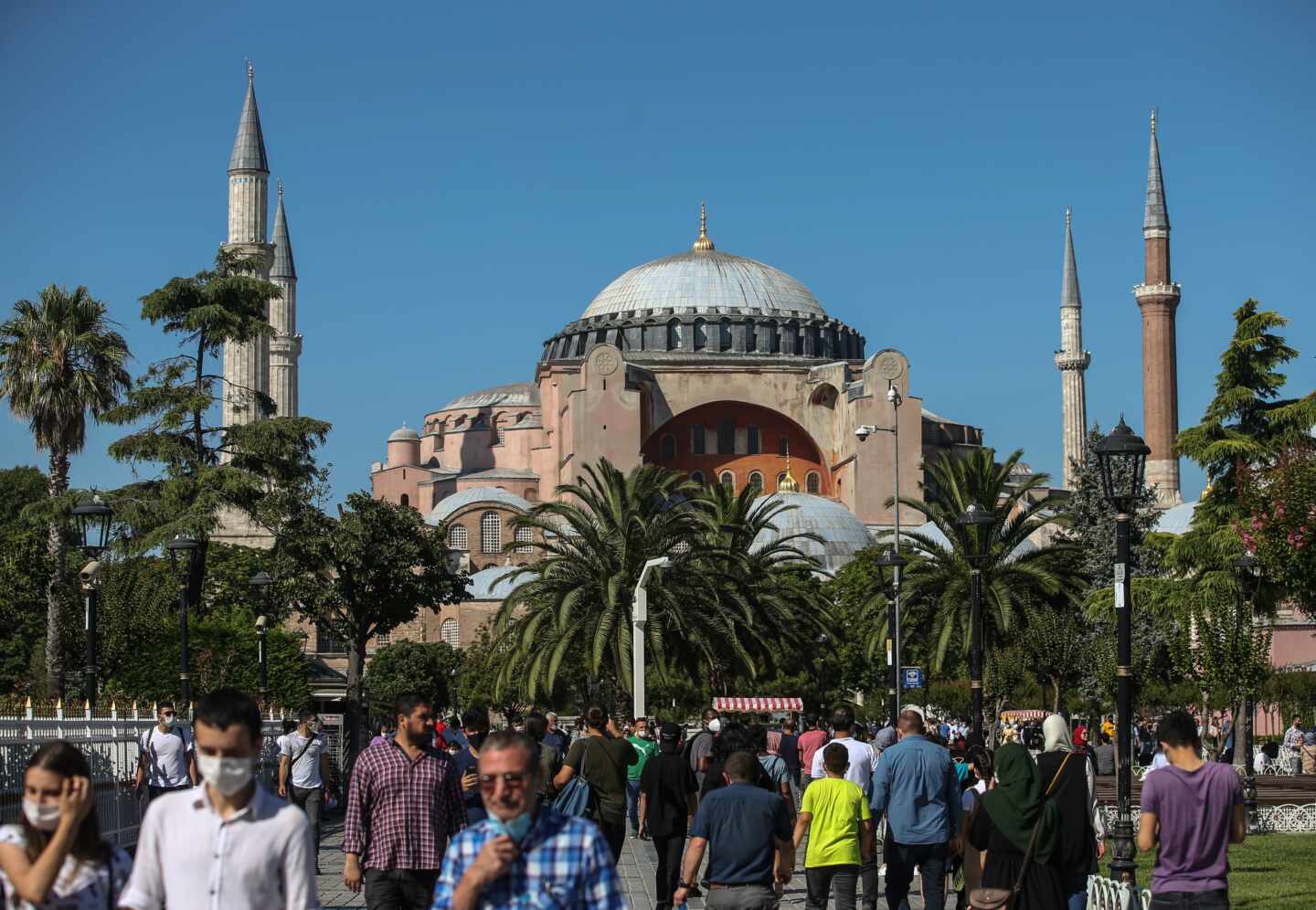 Santa Sofía, joya de Estambul, se convierte en mezquita