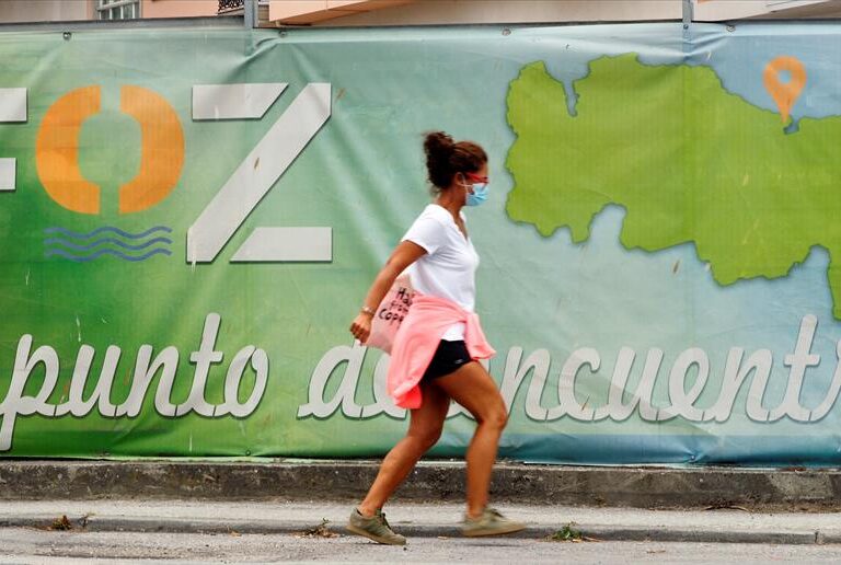 Hablan los vecinos confinados de Galicia: "La gente mayor no va a ir votar"