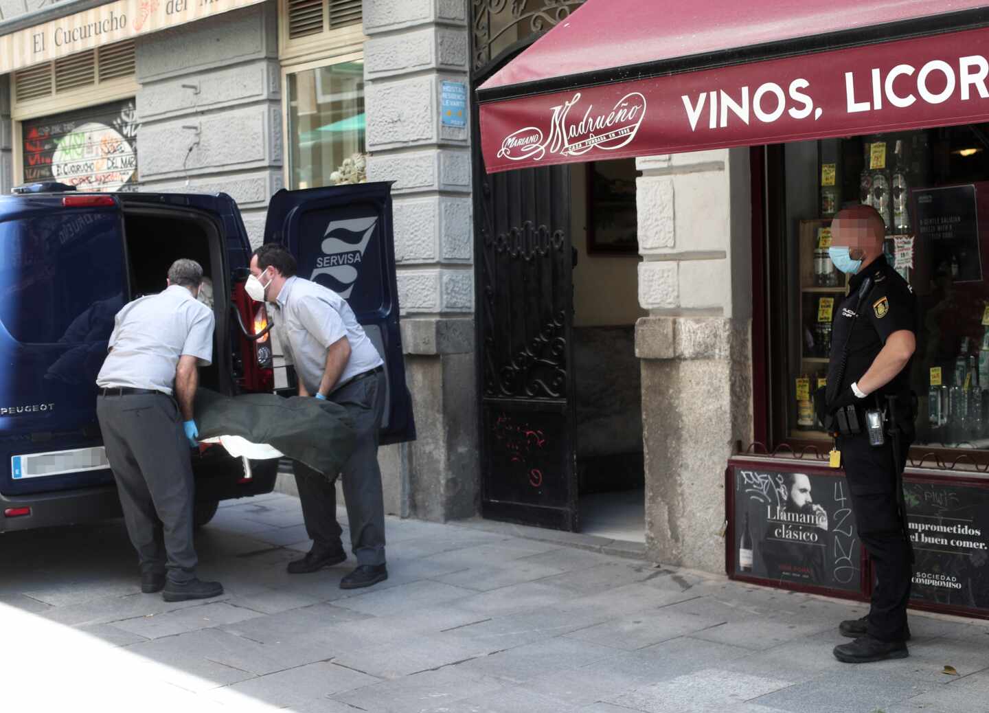 Una mujer se suicida tras matar a su hijo de 6 años en un hostal del centro de Madrid