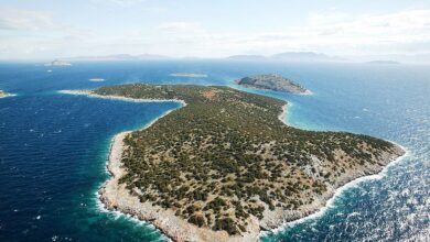 Siete islas del Mediterráneo que están en venta: de Tagomago a Stroggilo