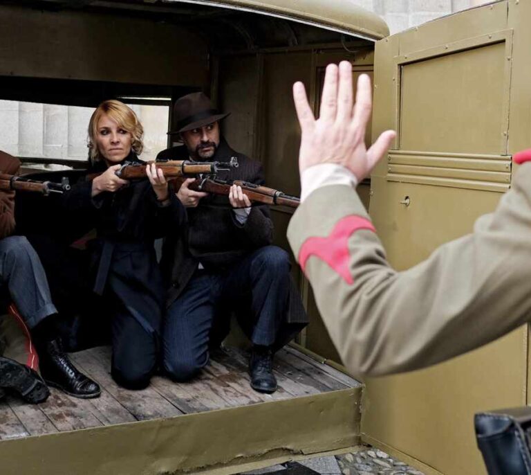 TVE advierte de la 'desaparición' de la temporada 4 de 'El Ministerio del Tiempo'