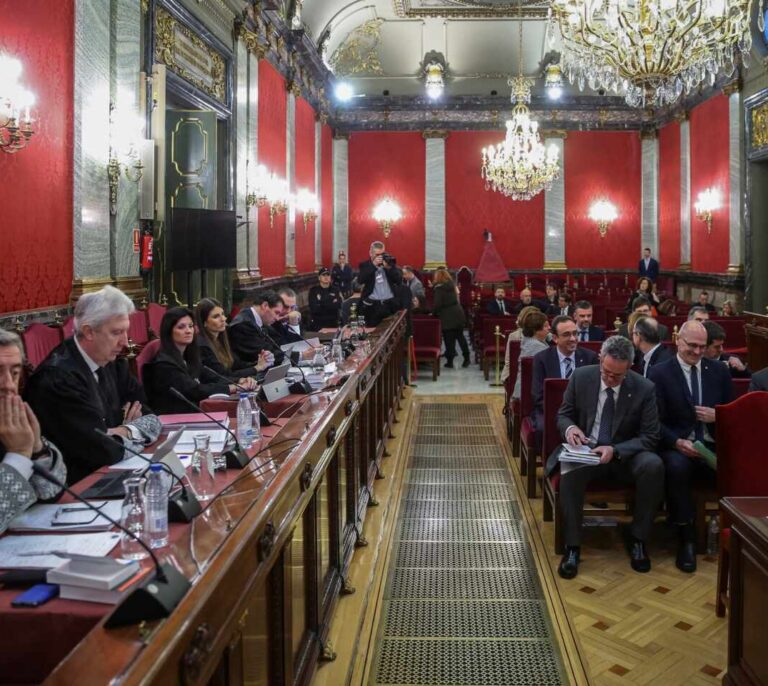 La Generalitat concede el tercer grado a los líderes independentistas en prisión