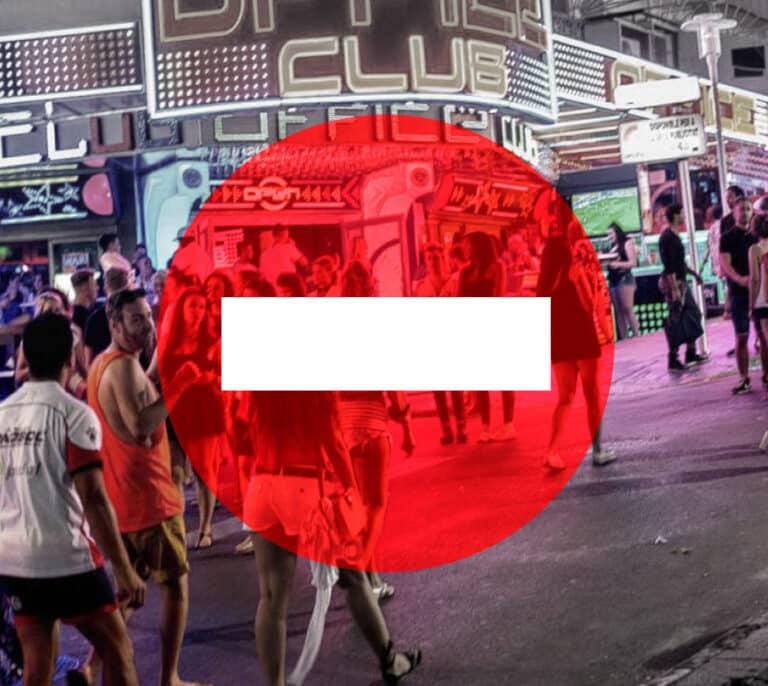 Sólo el Covid frena el desmadre en Magaluf