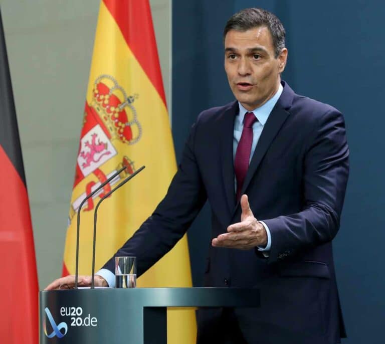 CIS de Tezanos: el PSOE sigue aventajando en 11 puntos al PP