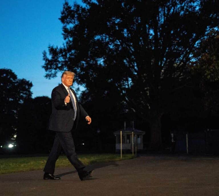 Trump plantea posponer las elecciones presidenciales en EEUU