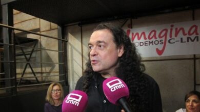 El crítico Fernando Barredo también presenta los avales para optar a liderar Podemos