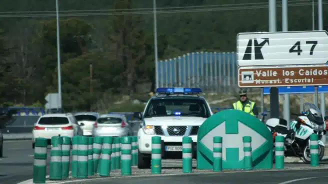 Muere un hombre de 38 años al volcar una furgoneta de reparto en Huéscar (Granada)