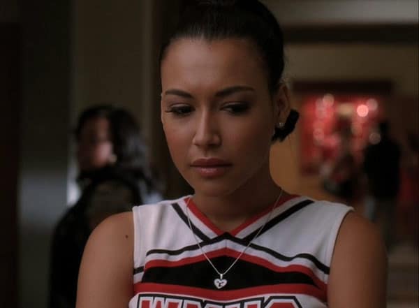 Desaparece la actriz de 'Glee' Naya Rivera tras alquilar un bote con su hijo en un lago