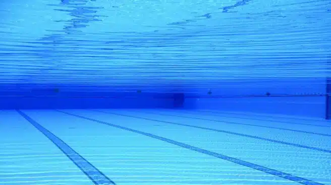 Muere un hombre de 38 años que estaba practicando apnea en una piscina de Valencia