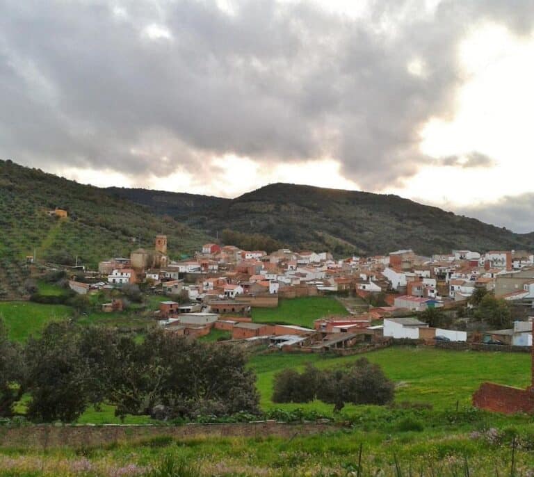 Decretado el aislamiento de Villarta de los Montes (Badajoz) tras dar positivo 37 de sus 400 vecinos