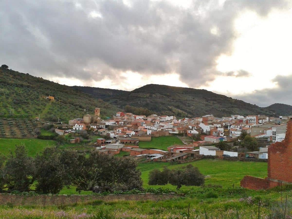 Decretado el aislamiento de Villarta de los Montes (Badajoz) tras dar positivo 37 de sus 400 vecinos