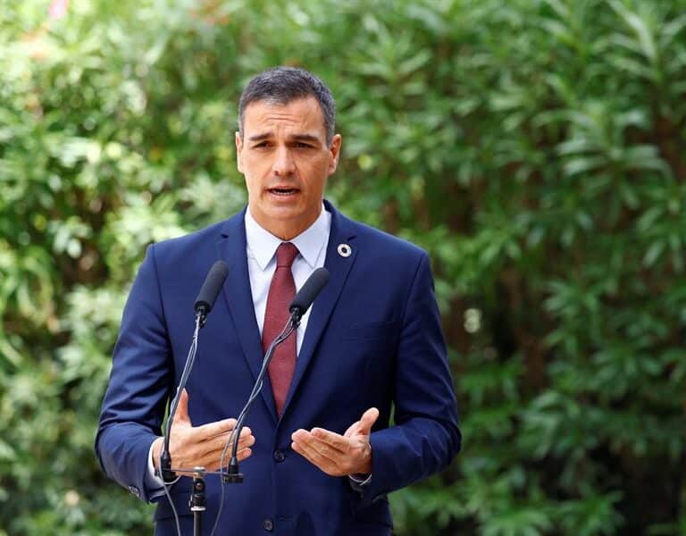 Sánchez defiende la “independencia” de los jueces frente a los ataques de Podemos por su imputación