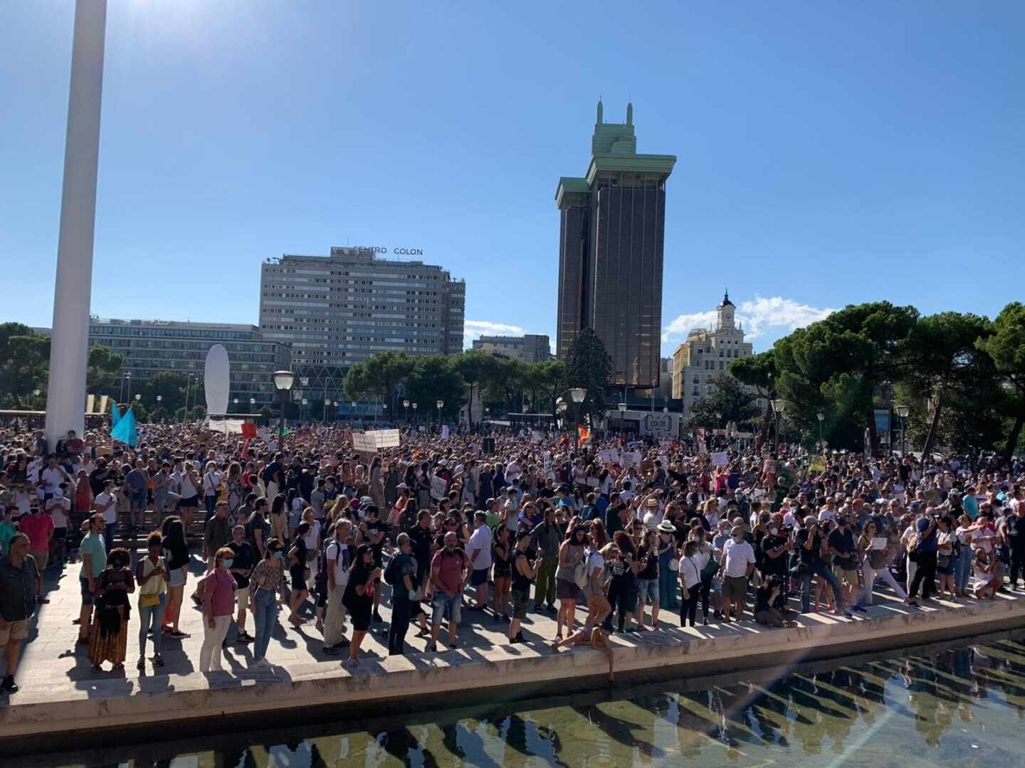 manifestación-negacionistas-colon-1440x1080