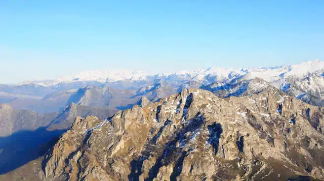 Fallece un hombre mientras hacía una ruta de montaña en Peña Mea (Asturias)