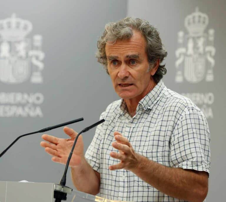 Fernando Simón apunta al fin de "esta rutina": "Espero que la gente se olvide rápido de mí"