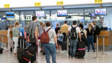TUI cancela desde hoy todos sus viajes programados a España