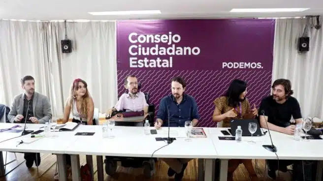 El juez pide a Podemos que aclare si autorizó sobresueldos de su gerente y tesorero