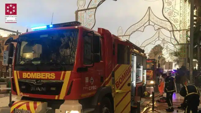 Desalojadas 160 personas por un incendio en un balneario de Orpesa (Castellón)
