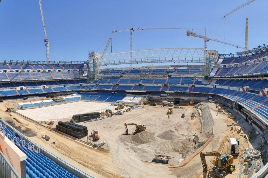 Dimasa instala la nueva cocina central del estadio Santiago Bernabéu -  Forbes España