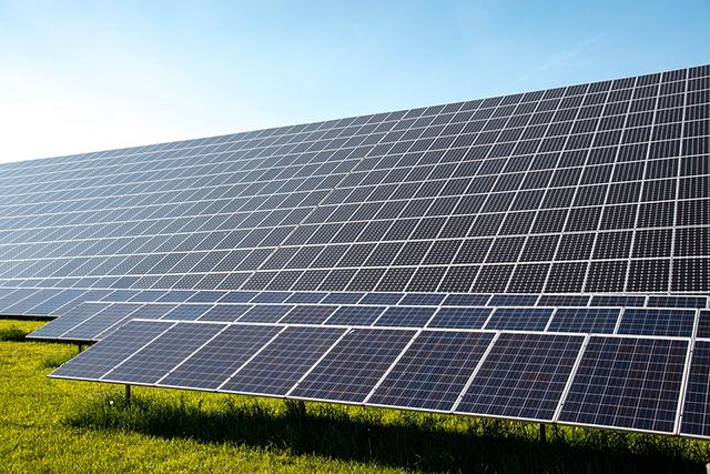 Madrid lidera el potencial de despliegue fotovoltaico en España