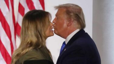 Trump usa la Casa Blanca y al jefe de la diplomacia en su propio beneficio electoral