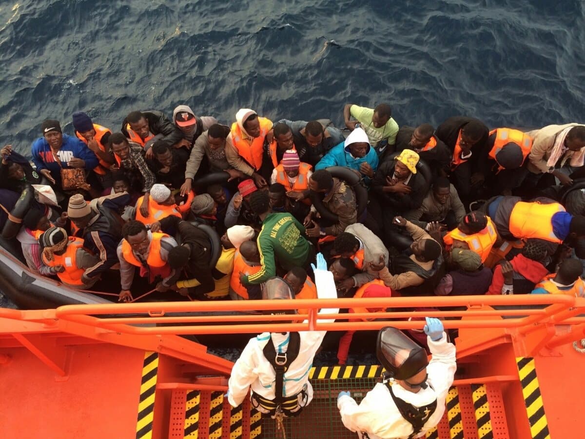 La ruta canaria crece un 454% mientras las ONG regresan al Mediterráneo